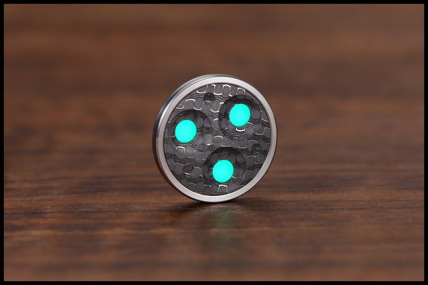 🔅 3-Piece Gambit Coin - Featuring Glow